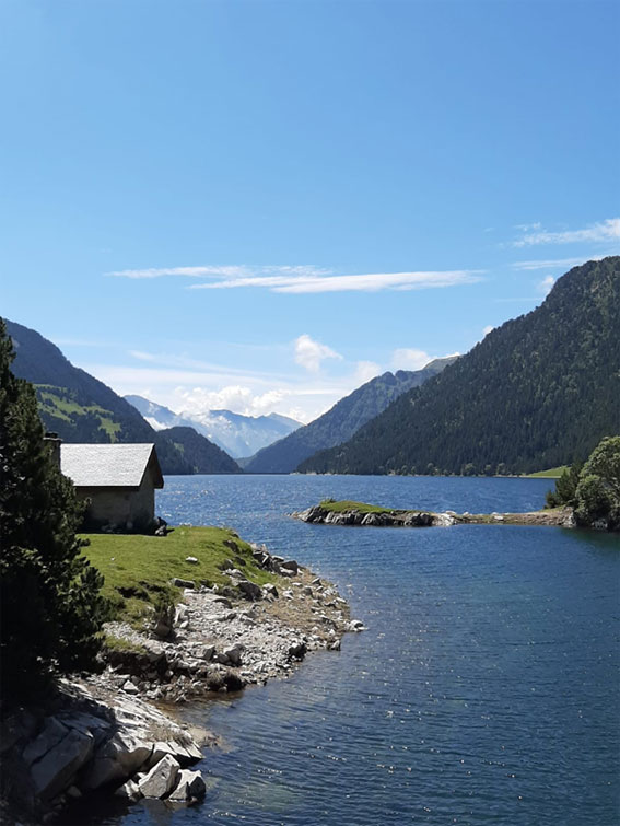 Lac de montagne